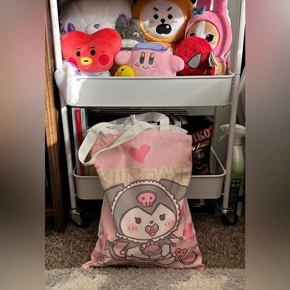 XL Sanrio Lucky Bag - Picture 3 of 7